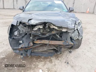 2012 Cadillac CTS Luxury z VIN 1G6DE5E51C0112608, wystawiony jako IAAI lot #41656992 z przebiegiem Nie podano mil oraz . Historia ofert i sprzedaży dostępna na DreamBid. Obrazek 6.