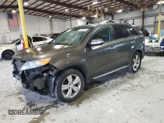 2013 Kia Sorento EX with VIN 5XYKU4A2XDG351731, listed as a Copart auction lot 45654105 with 187,190 mi miles and Salvage Title. Bid and sale history available at carsss.com. Image 1.