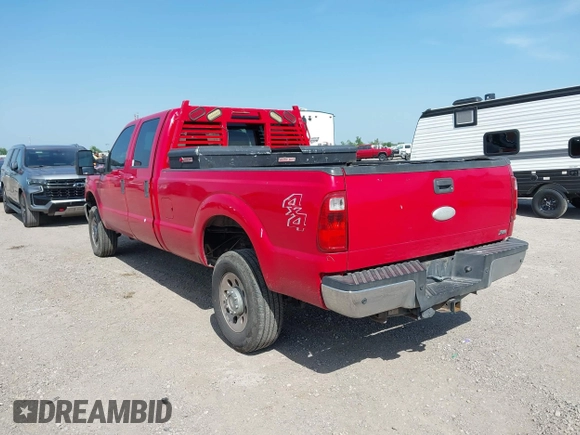 2011 Ford F-250 XL with VIN 1FT7W2B65BEC75217, listed as a IAAI auction lot 42256501 with 291,404 mi miles and . Bid and sale history available at DreamBid. Image 3.