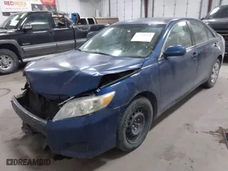 2011 Toyota Camry LE with VIN 4T1BF3EK3BU598952, listed as a IAAI auction lot 41070195 with 214,456 mi miles. Bid and sale history available at carsss.com. Image 2.