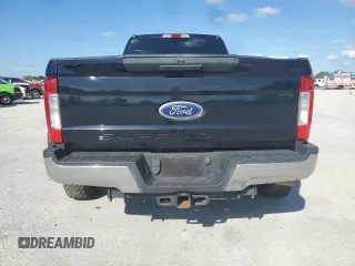 2018 Ford F-350 XL с VIN 1FT8W3DT5JEC43489, выставлен на аукционе Copart как лот 84712604 с пробегом 147 739 миль миль и На запчасти • Non repairable. История ставок и продаж доступна на DreamBid. Изображение 6.