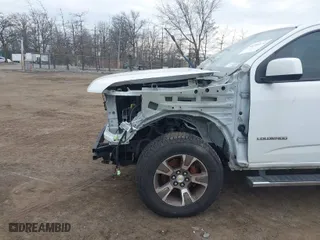 2019 Chevrolet Colorado 4WD Z71 with VIN 1GCGTDEN8K1157483, listed as a IAAI auction lot 41366674 with 81,134 mi miles. Bid and sale history available at carsss.com. Image 6.