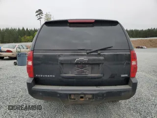 2008 Chevrolet Suburban 2LT with VIN 3GNFK16318G134655, listed as a Copart auction lot 52225855 with 298,925 mi miles and Salvage Title. Bid and sale history available at DreamBid. Image 6.