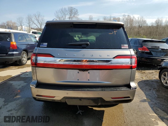 2018 Lincoln Navigator Reserve z VIN 5LMJJ2LT4JEL06991, wystawiony jako Copart lot #47112244 z przebiegiem Nie podano mil oraz . Historia ofert i sprzedaży dostępna na DreamBid. Obrazek 6.