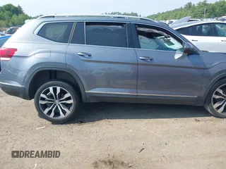 2019 Volkswagen Atlas SEL Premium с VIN 1V2NR2CA5KC605594, выставлен на аукционе IAAI как лот 42335436 с пробегом 73 122 миль миль и . История ставок и продаж доступна на DreamBid. Изображение 12.