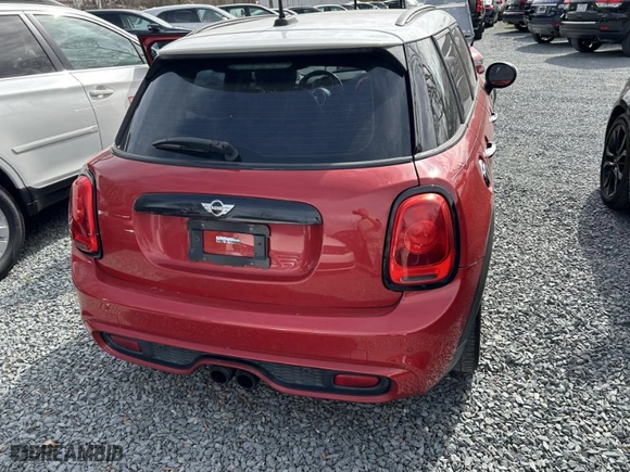 2015 MINI Cooper Hardtop 4 Door S with VIN WMWXU3C5XF2B59522, listed as a IAAI auction lot 41736944 with NaN miles. Bid and sale history available at carsss.com. Image 6.