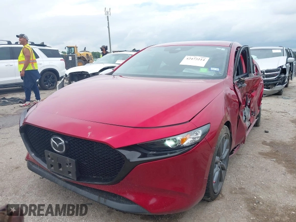2019 Mazda 3 z VIN JM1BPAJM7K1133105, wystawiony jako IAAI lot #42473214 z przebiegiem 47 751 mil mil oraz . Historia ofert i sprzedaży dostępna na DreamBid. Obrazek 18.