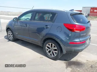 2014 Kia Sportage LX with VIN KNDPBCAC2E7648831, listed as a IAAI auction lot 41963773 with 118,399 mi miles and . Bid and sale history available at carsss.com. Image 3.