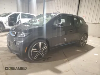 2015 BMW i3 z VIN WBY1Z4C58FV500510, wystawiony jako Copart lot #55993875 z przebiegiem 71 720 mil mil oraz Tytuł czysty. Historia ofert i sprzedaży dostępna na DreamBid. Obrazek 1.