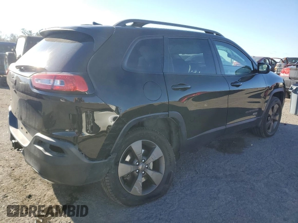 2016 Jeep Cherokee Altitude with VIN 1C4PJMCS2GW309427, listed as a Copart auction lot 88905595 with 175,974 mi miles and Salvage title. Bid and sale history available at DreamBid. Image 3.