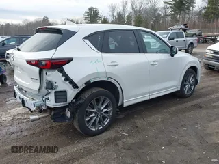 2024 Mazda CX-5 2.5 S Premium Package with VIN JM3KFBDL1R0432804, listed as a IAAI auction lot 41610696 with 20,484 mi miles. Bid and sale history available at carsss.com. Image 4.