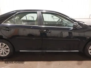 2013 Toyota Camry L with VIN 4T4BF1FK0DR333272, listed as a IAAI auction lot 41378158 with 126,151 mi miles. Bid and sale history available at carsss.com. Image 14.