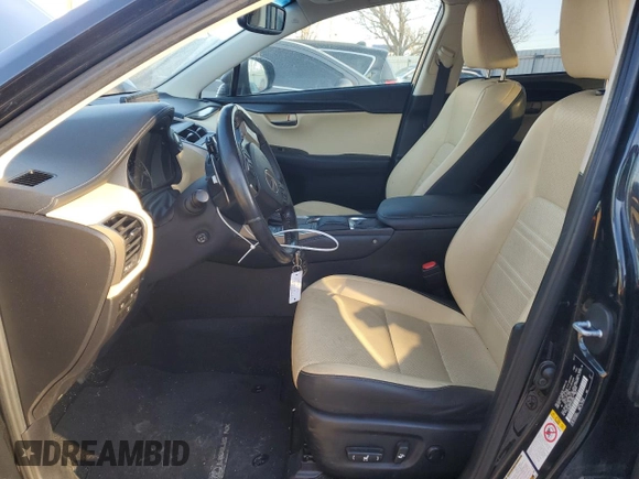 2018 Lexus NX 300 z VIN JTJBARBZ7J2163320, wystawiony jako Copart lot #86286174 z przebiegiem 118 136 mil mil oraz Szkody całkowita. Historia ofert i sprzedaży dostępna na DreamBid. Obrazek 7.