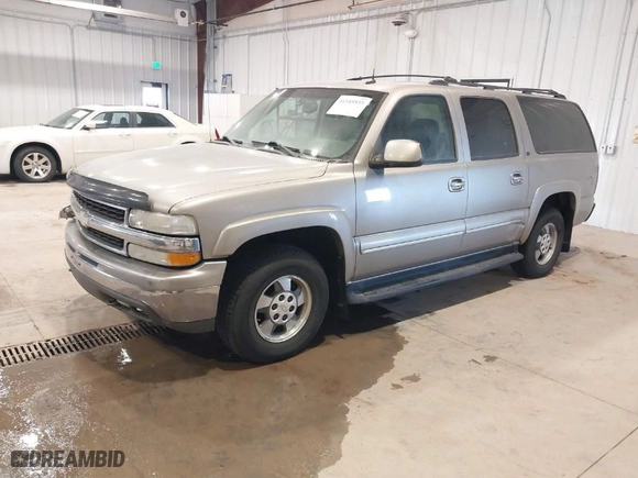 2003 Chevrolet Suburban LT with VIN 3GNFK16Z83G332145, listed as a IAAI auction lot 41549535 with NaN miles. Bid and sale history available at carsss.com. Image 2.