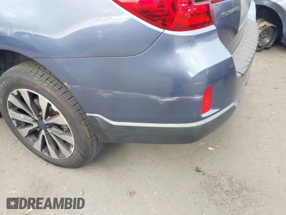 2015 Subaru Outback Limited z VIN 4S4BSANC3F3289132, wystawiony jako IAAI lot #42255892 z przebiegiem 137 989 mil mil oraz . Historia ofert i sprzedaży dostępna na DreamBid. Obrazek 18.