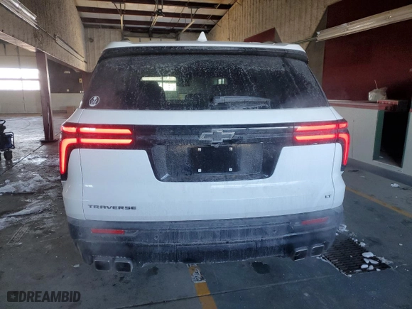 2024 Chevrolet Traverse FWD LT with VIN 1GNERGKS5RJ151885, listed as a Copart auction lot 46143775 with 5,860 mi miles and Salvage Title. Bid and sale history available at carsss.com. Image 6.