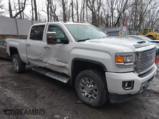 2019 GMC Sierra 2500HD Denali with VIN 1GT12SEY8KF226666, listed as a IAAI auction lot 41717939 with 45,325 mi miles. Bid and sale history available at carsss.com. Image 1.