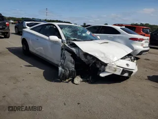 2003 Toyota Celica GT with VIN JTDDR32T630156192, listed as a Copart auction lot 70430084 with 0 mi miles and Salvage Title. Bid and sale history available at carsss.com. Image 4.