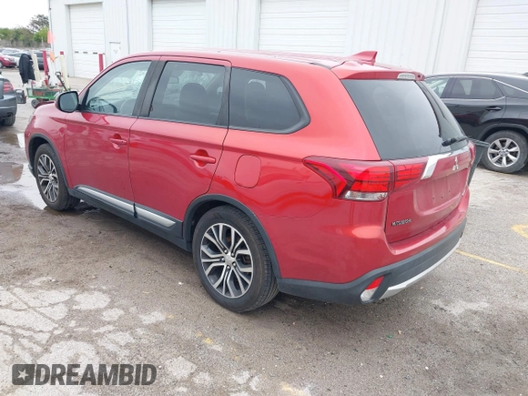 2018 Mitsubishi Outlander SE z VIN JA4AD3A35JZ032324, wystawiony jako IAAI lot #42308789 z przebiegiem 132 966 mil mil oraz . Historia ofert i sprzedaży dostępna na DreamBid. Obrazek 3.
