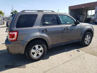 2012 Ford Escape XLT с VIN 1FMCU9DGXCKB64552, выставлен на аукционе Copart как лот 67058514 с пробегом 106 523 миль миль и На запчасти • Non repairable. История ставок и продаж доступна на DreamBid. Изображение 3.