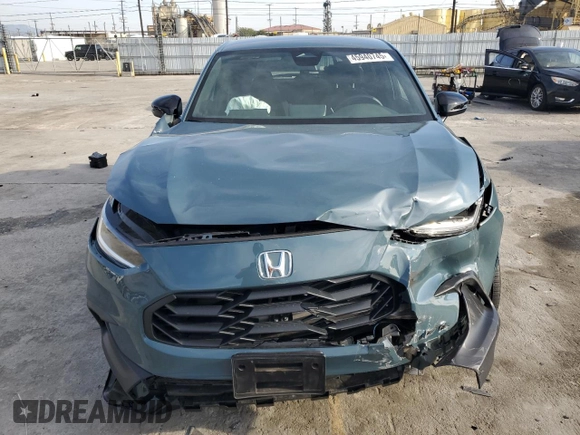 2024 Honda HR-V Sport with VIN 3CZRZ1H57RM732097, listed as a Copart auction lot 45940745 with 8,870 mi miles and Salvage Title. Bid and sale history available at DreamBid. Image 5.