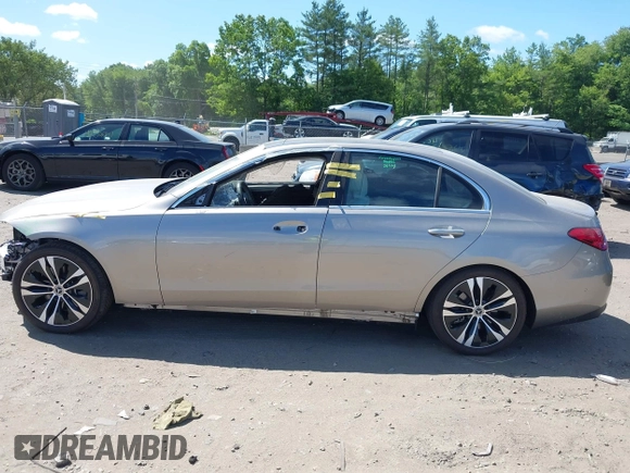 2022 Mercedes-Benz C 300 with VIN W1KAF4HB2NR062167, listed as a IAAI auction lot 42523167 with 12,546 mi miles and . Bid and sale history available at DreamBid. Image 15.