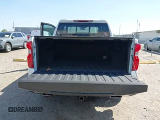2021 Chevrolet Silverado 1500 LT with VIN 3GCUYDED9MG439695, listed as a IAAI auction lot 41832866 with 43,740 mi miles and . Bid and sale history available at DreamBid. Image 18.