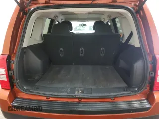 2012 Jeep Patriot Latitude with VIN 1C4NJRFBXCD567765, listed as a Copart auction lot 47853055 with 107,892 mi miles and Clean Title. Bid and sale history available at carsss.com. Image 6.