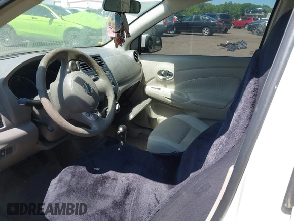 2013 Nissan Versa SV with VIN 3N1CN7AP2DL876518, listed as a IAAI auction lot 42409472 with Not provided miles and . Bid and sale history available at DreamBid. Image 5.