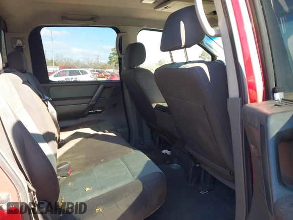 2007 Nissan Titan XE with VIN 1N6BA07A37N246586, listed as a IAAI auction lot 41393187 with 303,317 mi miles. Bid and sale history available at carsss.com. Image 8.