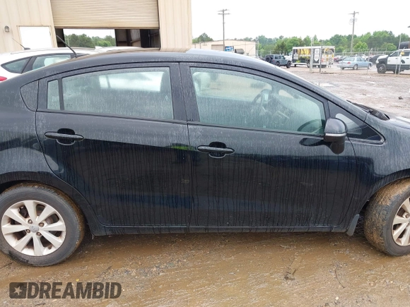 2013 Kia Rio EX with VIN KNADN4A3XD6239977, listed as a IAAI auction lot 42265924 with 117,114 mi miles and . Bid and sale history available at DreamBid. Image 13.