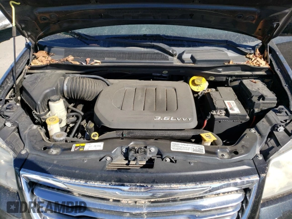 2014 Chrysler Town & Country Touring with VIN 2C4RC1BG9ER438074, listed as a Copart auction lot 72837324 with 93,200 mi miles and Clean Title. Bid and sale history available at DreamBid. Image 12.