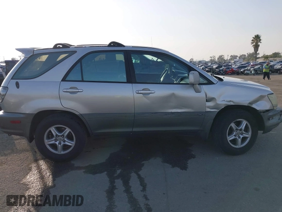 2003 Lexus RX 300 with VIN JTJGF10U030154568, listed as a IAAI auction lot 41473451 with 287,675 mi miles and . Bid and sale history available at DreamBid. Image 13.