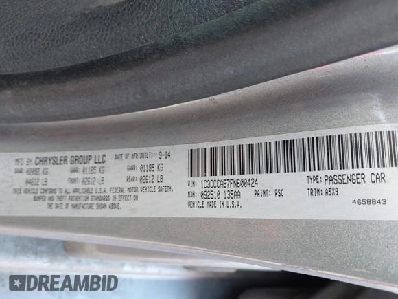 2015 Chrysler 200 Limited with VIN 1C3CCCAB7FN600424, listed as a IAAI auction lot 40665667 with 169,585 mi miles. Bid and sale history available at carsss.com. Image 9.