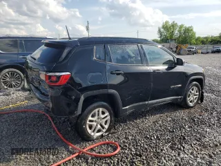 2018 Jeep Compass Sport с VIN 3C4NJCAB5JT335280, выставлен на аукционе Copart как лот 54524935 с пробегом 104 436 миль миль и Списание • Salvage title. История ставок и продаж доступна на DreamBid. Изображение 3.