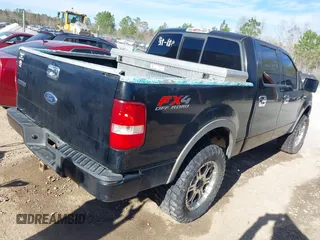 2004 Ford F-150 XLT with VIN 1FTPW14574KC03115, listed as a IAAI auction lot 41707720 with 271,161 mi miles. Bid and sale history available at carsss.com. Image 4.