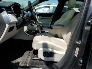 2021 Jaguar F-Pace S with VIN SADCJ2EU7MA668268, listed as a Copart auction lot 56007285 with 30,836 mi miles and Salvage title. Bid and sale history available at DreamBid. Image 7.
