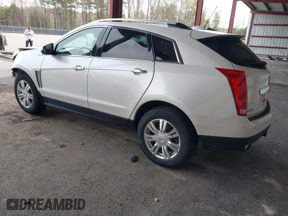2015 Cadillac SRX Luxury Collection with VIN 3GYFNEE30FS567431, listed as a IAAI auction lot 42118084 with 140,778 mi miles. Bid and sale history available at carsss.com. Image 3.