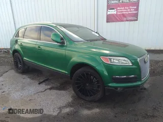2007 Audi Q7 Premium with VIN WA1BY74L57D034561, listed as a IAAI auction lot 41075306 with 174,110 mi miles. Bid and sale history available at carsss.com. Image 1.