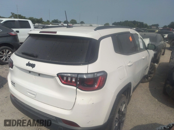 2021 Jeep Compass 80th Anniversary z VIN 3C4NJDEB5MT596218, wystawiony jako IAAI lot #41939039 z przebiegiem Nie podano mil oraz . Historia ofert i sprzedaży dostępna na DreamBid. Obrazek 4.