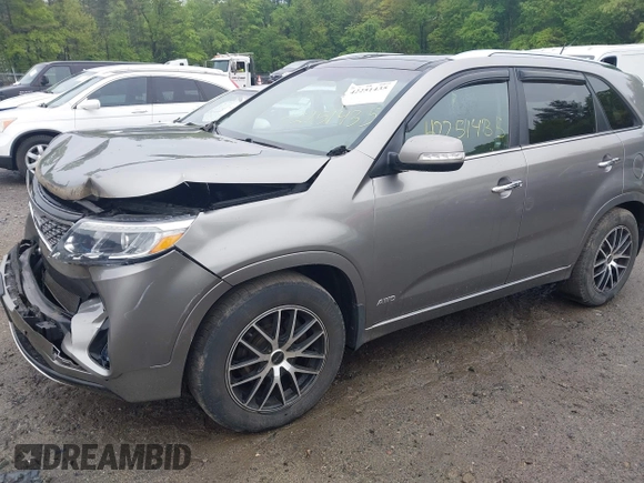 2014 Kia Sorento SX z VIN 5XYKWDA70EG478463, wystawiony jako IAAI lot #42251435 z przebiegiem 102 638 mil mil oraz . Historia ofert i sprzedaży dostępna na DreamBid. Obrazek 2.