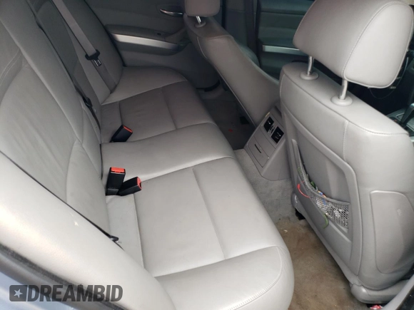2009 BMW 3 Series 335i with VIN WBAPM73579E190895, listed as a Copart auction lot 63645945 with 102,174 mi miles and Salvage title. Bid and sale history available at DreamBid. Image 10.