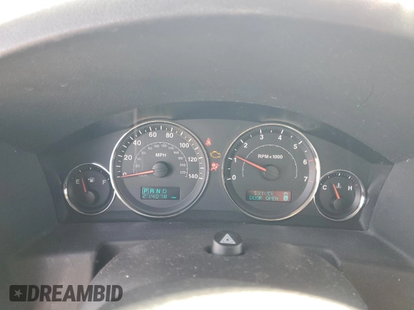 2007 Jeep Commander Limited with VIN 1J8HH582X7C636179, listed as a Copart auction lot 51293625 with 214,078 mi miles and Salvage title. Bid and sale history available at DreamBid. Image 9.