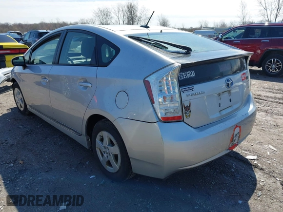 2011 Toyota Prius I with VIN JTDKN3DU0B0319068, listed as a IAAI auction lot 41972833 with 198,761 mi miles. Bid and sale history available at carsss.com. Image 3.