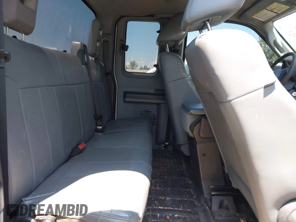 2011 Ford F-250 XL with VIN 1FT7X2B61BEB17857, listed as a IAAI auction lot 42558817 with 161,205 mi miles and . Bid and sale history available at DreamBid. Image 8.