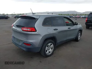 2016 Jeep Cherokee Sport with VIN 1C4PJLAB3GW159146, listed as a IAAI auction lot 42188887 with 115,151 mi miles and . Bid and sale history available at DreamBid. Image 4.