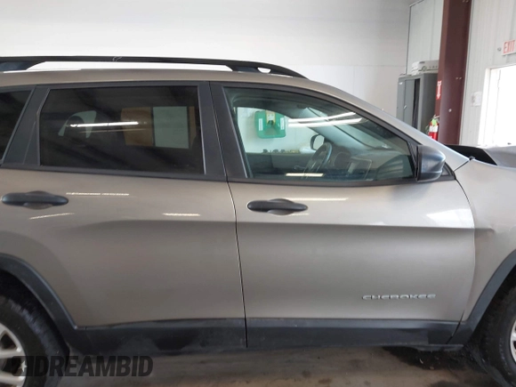 2017 Jeep Cherokee Sport with VIN 1C4PJMAB2HW537884, listed as a IAAI auction lot 42415829 with 89,451 mi miles and . Bid and sale history available at DreamBid. Image 13.