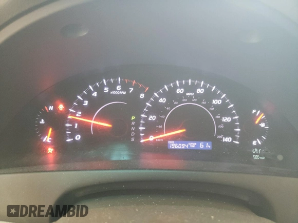 2010 Toyota Camry z VIN JTNBF3EK3A3002517, wystawiony jako Copart lot #57753675 z przebiegiem 196 094 mil mil oraz Szkoda całkowita • Salvage title. Historia ofert i sprzedaży dostępna na DreamBid. Obrazek 9.