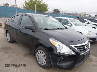 2015 Nissan Versa SV with VIN 3N1CN7AP2FL845918, listed as a IAAI auction lot 42111311 with 210,789 mi miles. Bid and sale history available at carsss.com. Image 1.