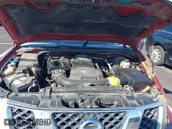 2006 Nissan Pathfinder SE z VIN 5N1AR18U76C621228, wystawiony jako IAAI lot #42178373 z przebiegiem 209 156 mil mil oraz . Historia ofert i sprzedaży dostępna na DreamBid. Obrazek 10.